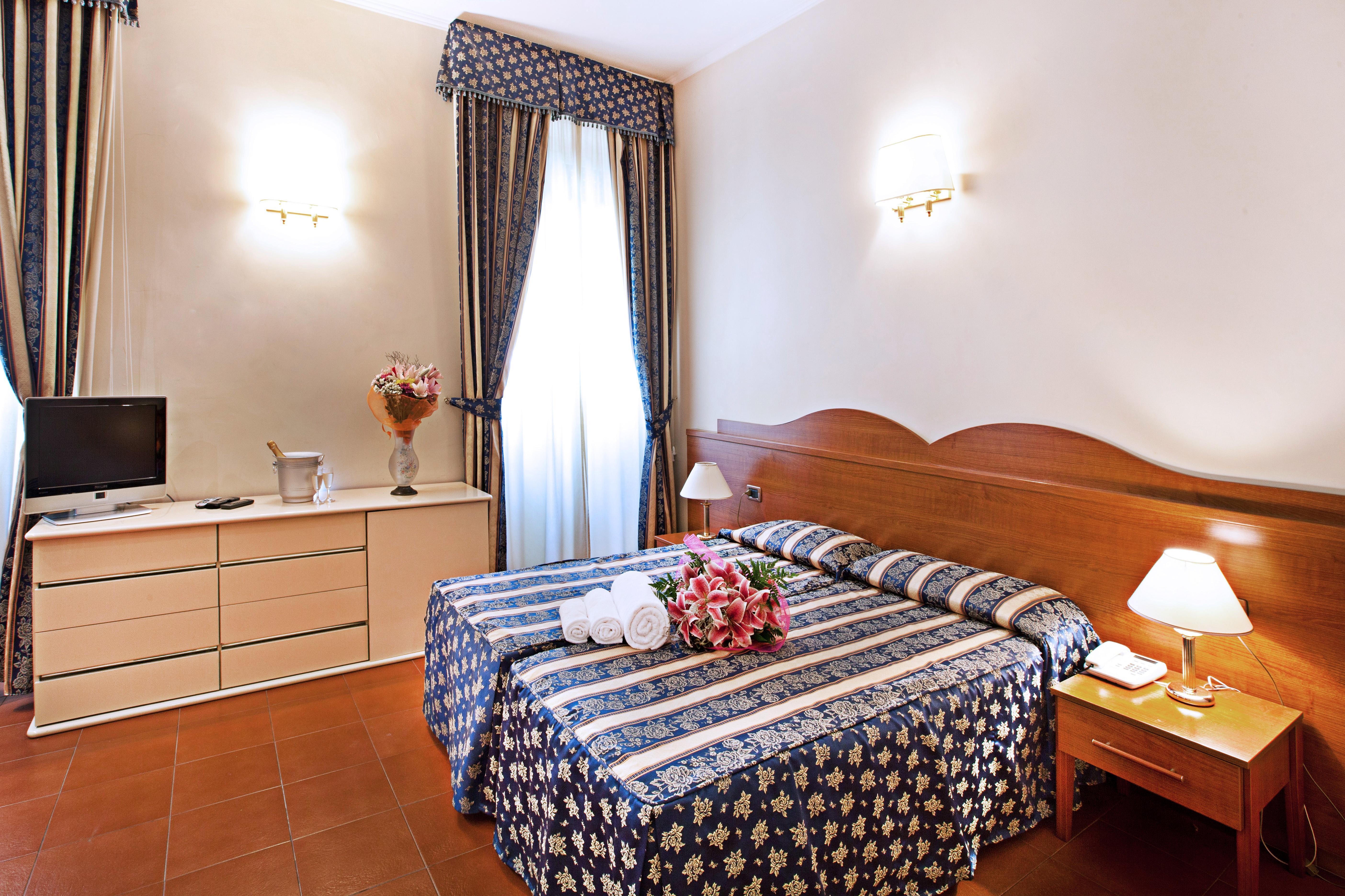 Hotel Augustea Рим Екстер'єр фото