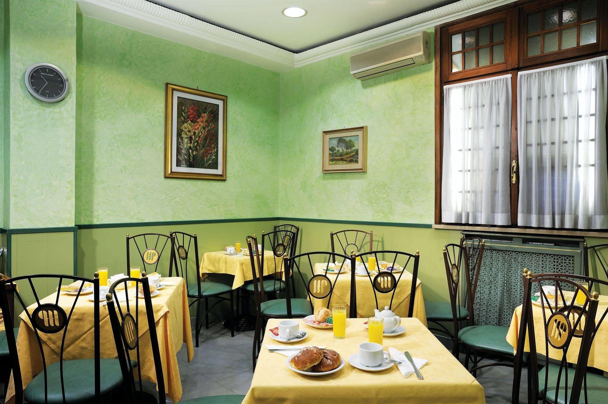 Hotel Augustea Рим Екстер'єр фото